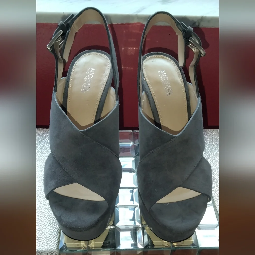 MICHAEL Michael Kors "MARIANA SLING" Charcoal Gray Suede Crisscross Slingback - Picture 1 of 6